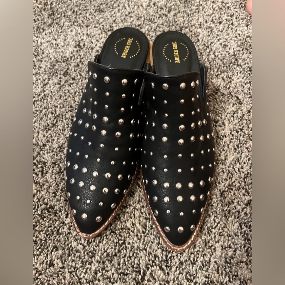 Arider Girl shoes. #1